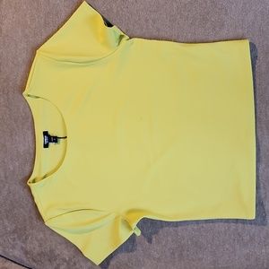 Express Body Contour Collection T-shirt